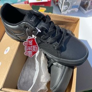 Black Vans Youth Size